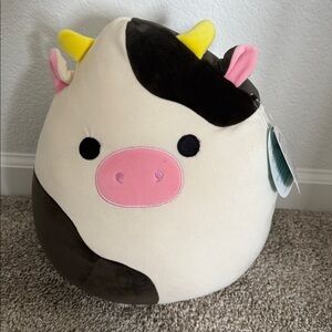 Cute Connor the Cow 12” squishmallow original jazwares new with tags